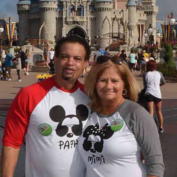 Meet your Posher, Vicky - Picture 1 of 1